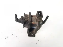 Opel Omega A Solenoidinis vožtuvas 4715396