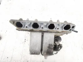 Opel Vectra B Intake manifold 90501806