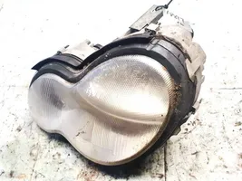 Mercedes-Benz C W203 Lampa przednia 030166201