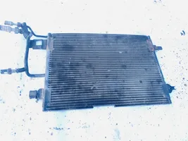 Audi A4 S4 B5 8D Gaisa kondicioniera dzeses radiators 8D0260401