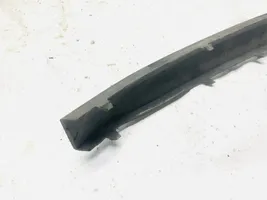 Skoda Octavia Mk2 (1Z) Modanatura separatore del paraurti anteriore 1z0807717