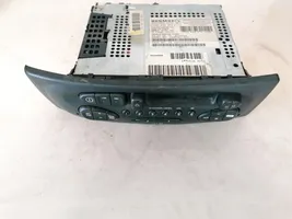 Renault Scenic I Panel / Radioodtwarzacz CD/DVD/GPS 7700433072