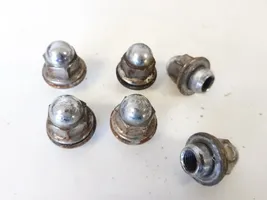 Mitsubishi Outlander Nuts/bolts 