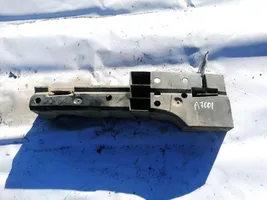 Renault Scenic I Rear bumper mounting bracket 7700428472