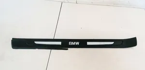 BMW 7 E65 E66 Moldura protectora del borde delantero 8223551