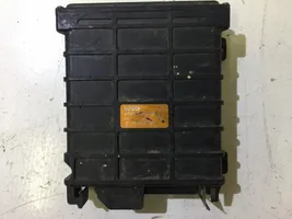 Volkswagen Golf II Calculateur moteur ECU 321906263b