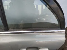 Toyota Avensis T250 Verkleidung Türfenster Türscheibe hinten 
