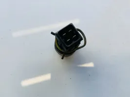 Audi A4 S4 B5 8D Kühlmitteltemperatur Sensor Fühler Geber 357919501a