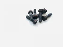 Opel Zafira B Nuts/bolts 