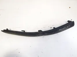 Volkswagen PASSAT B5.5 Modanatura separatore del paraurti anteriore 3b0807718d