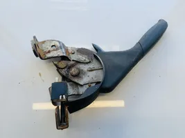 Toyota Yaris Dźwignia hamulca ręcznego 