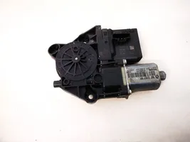 Renault Megane III Front door window regulator motor 807310719r