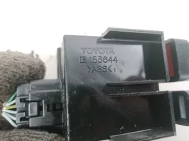 Toyota Corolla E120 E130 Avārijas lukturu slēdzis 153644