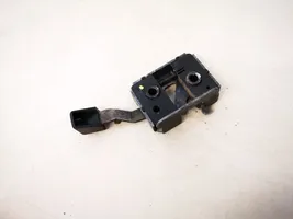 Audi 80 90 S2 B4 Sedynės nugaros atramos spyna 8a5885733b