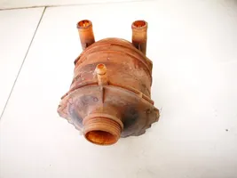 Renault 19 Vase d'expansion / réservoir de liquide de refroidissement 7700810997