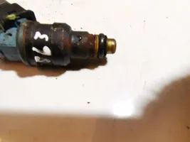 Hyundai Accent Injecteur de carburant 3531022010