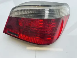 BMW 5 E60 E61 Galinis žibintas kėbule 2VP008679068