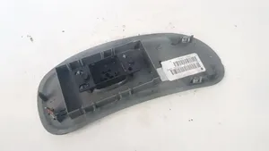 Chrysler Voyager Support bouton lève vitre porte avant 746754674e