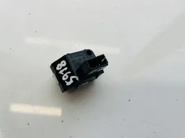 Audi A6 S6 C5 4B Sensore 4d0907539