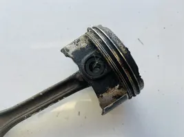 Citroen DS3 Piston with connecting rod 