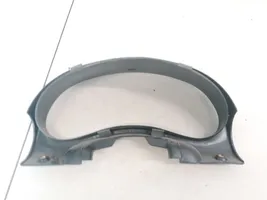 Opel Corsa B Verkleidung des Armaturenbretts 90387686