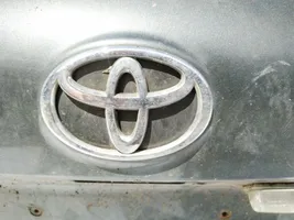 Toyota Corolla E120 E130 Logo, emblème, badge 