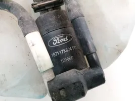 Ford Mondeo Mk III Tuulilasi tuulilasinpesimen pumppu 1S7117K624FC