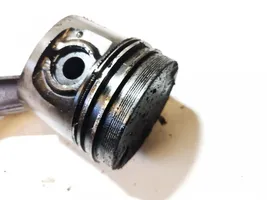 Ford Fiesta Piston avec bielle s847m