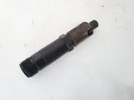 Mercedes-Benz Vito Viano W638 Fuel injector 0000101051