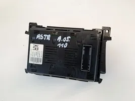 Opel Astra H Monitori/näyttö/pieni näyttö 13111165