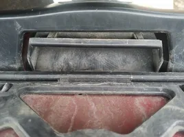 Peugeot 206 Maniglia esterna del portellone posteriore/bagagliaio 