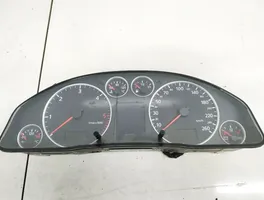 Audi A6 S6 C5 4B Speedometer (instrument cluster) 4b0920933g