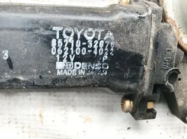 Toyota Camry Aizmugurē loga pacēlāja motoriņš 8571032070