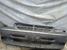 Chrysler Voyager Front bumper pilkas