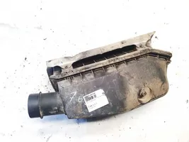 Mercedes-Benz C W203 Scatola del filtro dell’aria a0000945568