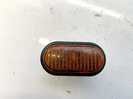Renault Laguna I Front fender indicator light 13910020