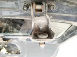 Volkswagen Fox Tailgate/trunk/boot hinge 