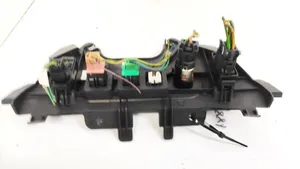 Peugeot Partner Botón interruptor de luz de peligro 9680931977