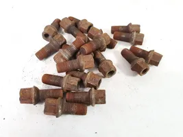 Volkswagen Golf IV Nuts/bolts 