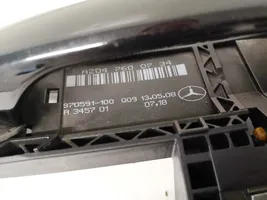 Mercedes-Benz C AMG W204 Poignée extérieure de porte avant a2047600734