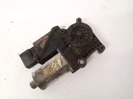 Mercedes-Benz A W168 Moteur de lève-vitre de porte avant 0130821698