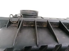 Volkswagen PASSAT B3 Scatola del filtro dell’aria 357183B