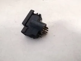 Opel Monza A2 Botón interruptor de luz de peligro 90055759