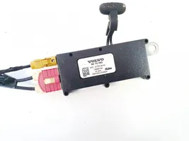 Volvo V50 Module unité de contrôle d'antenne 8673493