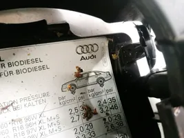 Audi A6 S6 C6 4F Polttoainesäiliön korkki 4F0010395