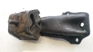 Volkswagen PASSAT B2 Dzinēja spilvens 823199381b