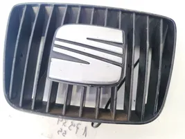 Seat Cordoba (6K) Griglia anteriore 6k0853654d