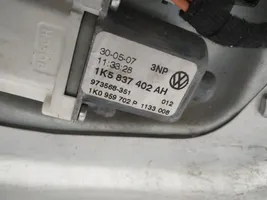 Volkswagen Golf V Priekšpusē loga pacēlāja motoriņš 1k5837402ah