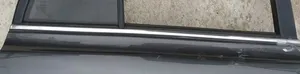 Toyota Avensis T250 Moulures des vitres de la porte arrière 