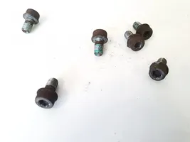 Audi A6 S6 C6 4F Nuts/bolts 